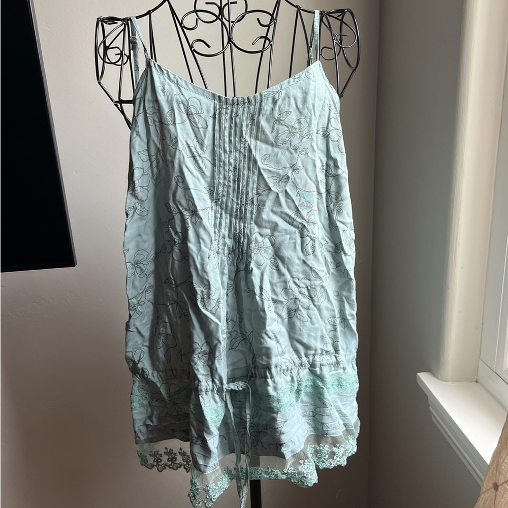 2000s blue tank